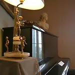 La Maison De Jeanne, Pensionat 3*