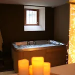 La Maison De Jeanne, Pensionat 3*