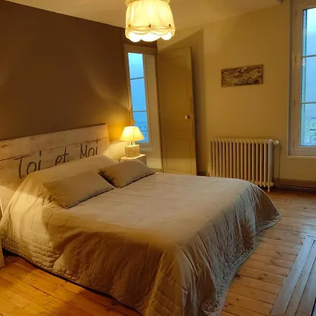 La Maison De Jeanne Guest house Thiezac