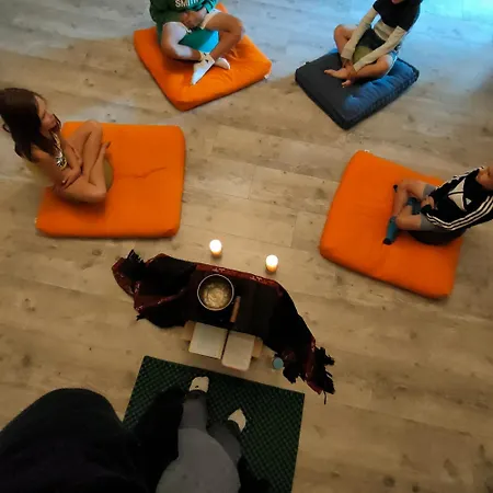 Гостевой дом La Maison De Jeanne, Thiezac