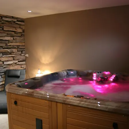 La Maison De Jeanne, 3*